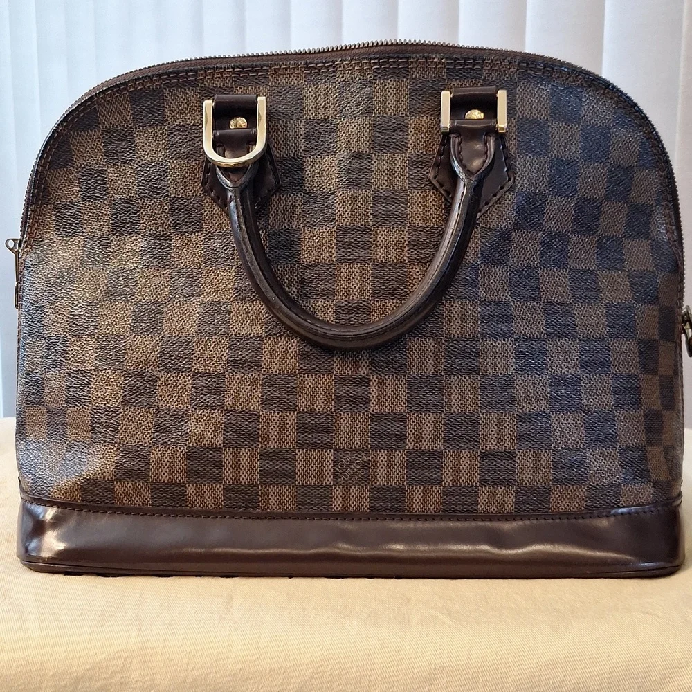Louis Vuitton Alma - Picture 1 of 16